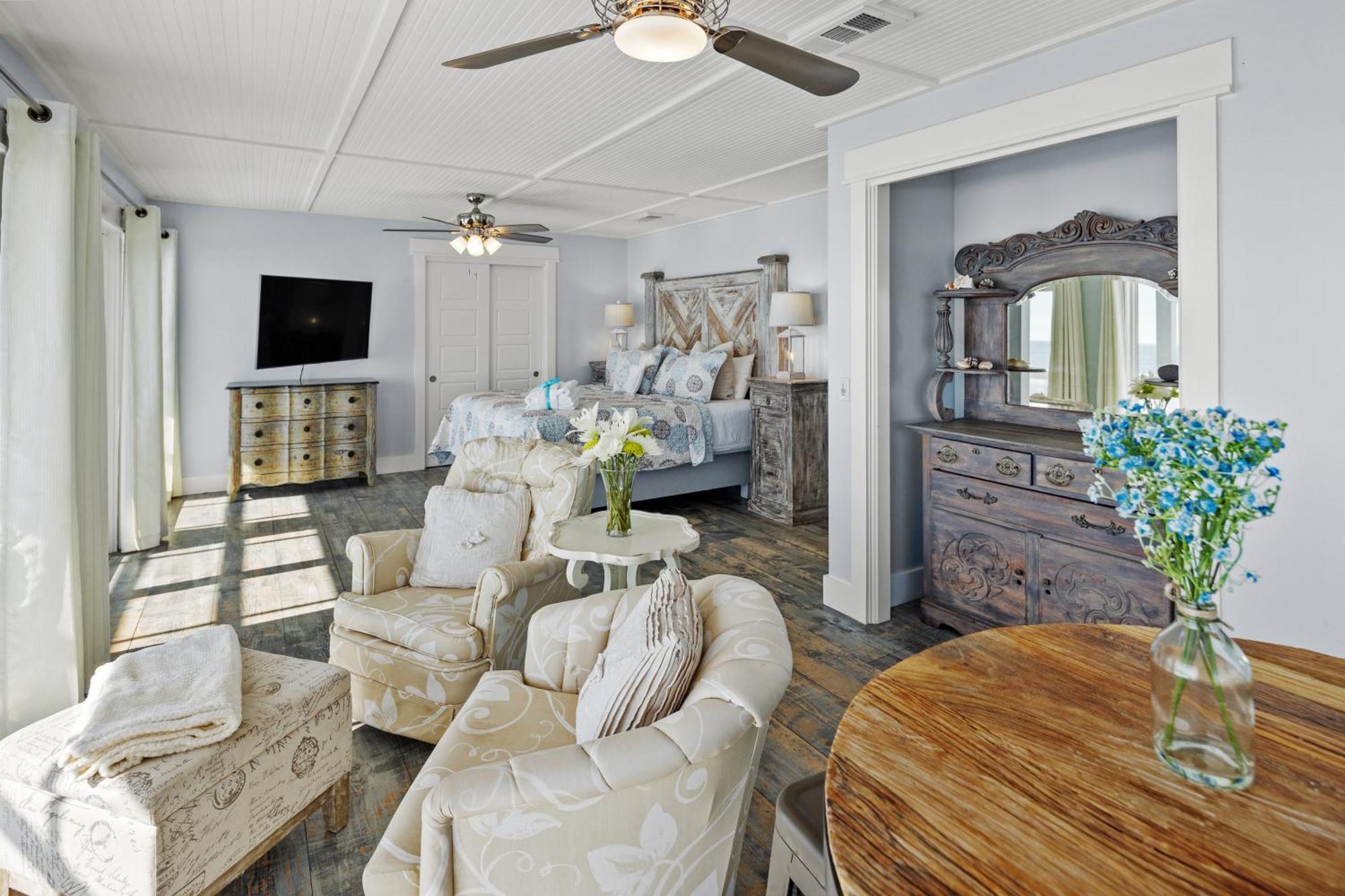 Luxury Gulf Front Property! Directly On The Beach! Sleeps 15! Panama City Beach Exterior photo