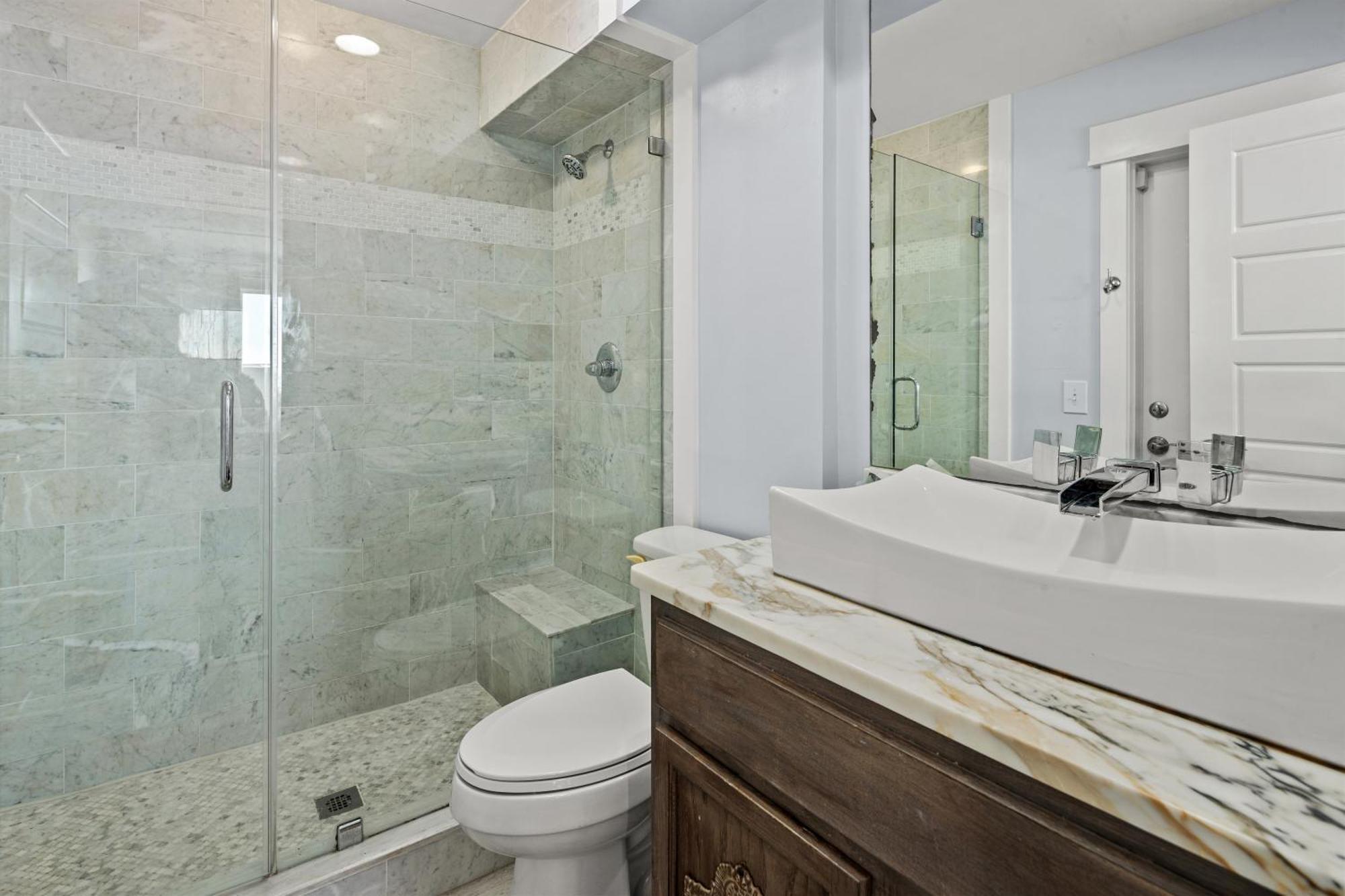 Luxury Gulf Front Property! Directly On The Beach! Sleeps 15! Panama City Beach Exterior photo