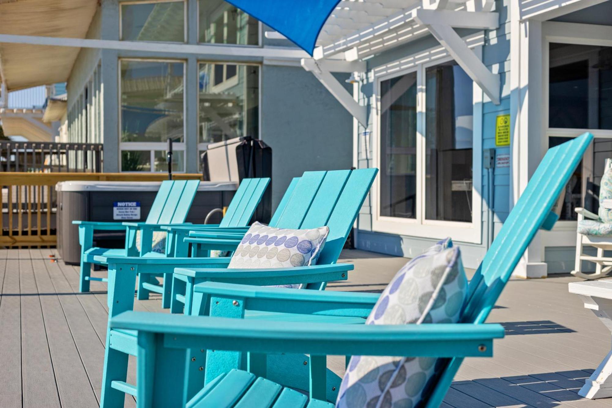 Luxury Gulf Front Property! Directly On The Beach! Sleeps 15! Panama City Beach Exterior photo